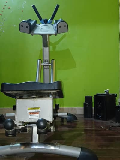 (Urgent sale) . Abs Roller coaster 10/10 slightly used