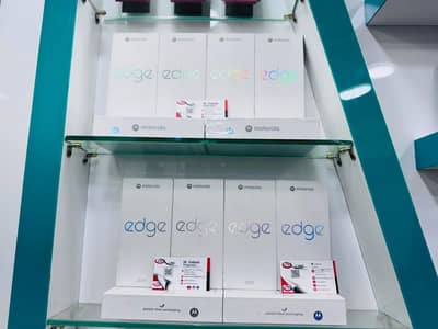 Motorola Moto Edge 2025 Pin Pack Brand New