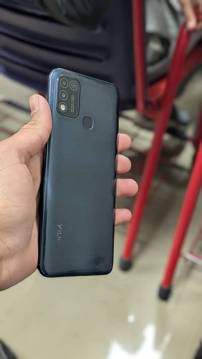 Infinix Hot 10 Play For Urgent Sale