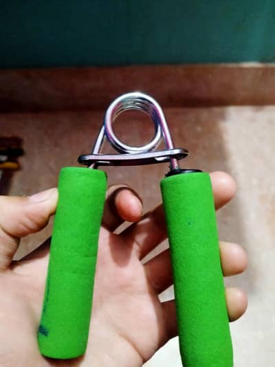 hand gripper