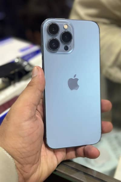 13 PRO MAX 128 GB PTA APPROVED 91 HEALTH WITH BOX