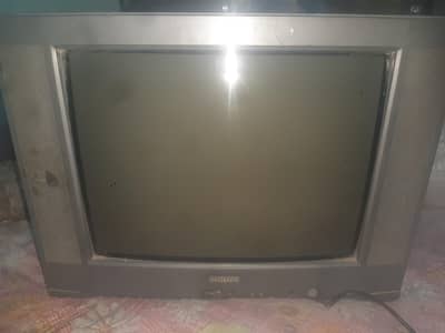 Phillips CRT tv with remote and manual book