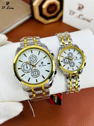 couple watch