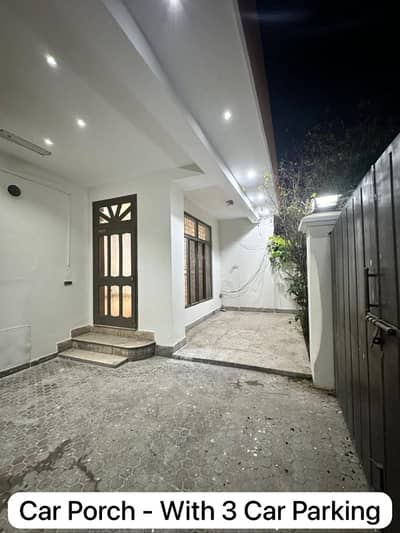 1 KANAL HOUSE FOR RENT IN MODEL TOWN LAHORE