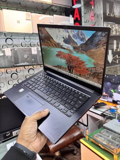 Dynabook Portege i7-11th Generation 16 gb ram 256 gb ssd