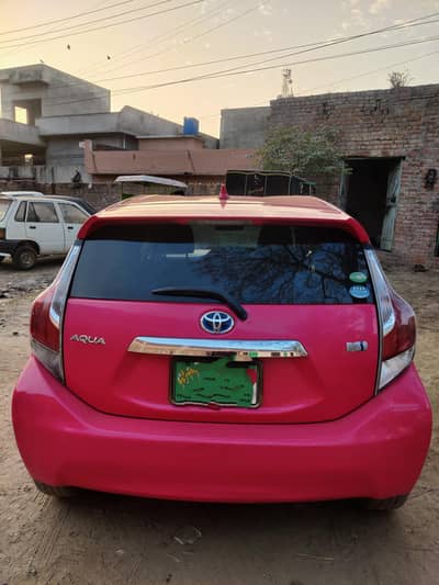 only Whatsapp call or message I am selling my Toyota aqua only