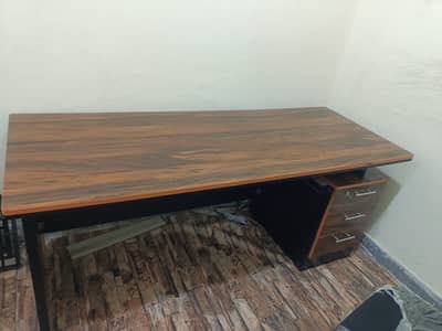Executive Office Table – Like New (Used 1 Week)