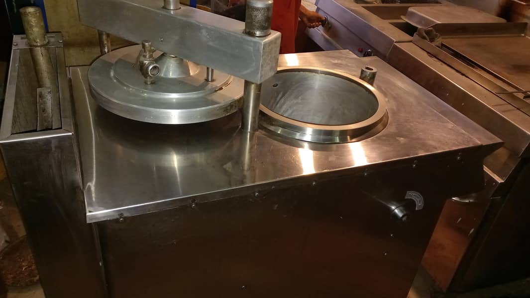 Broaster  Master machine 0