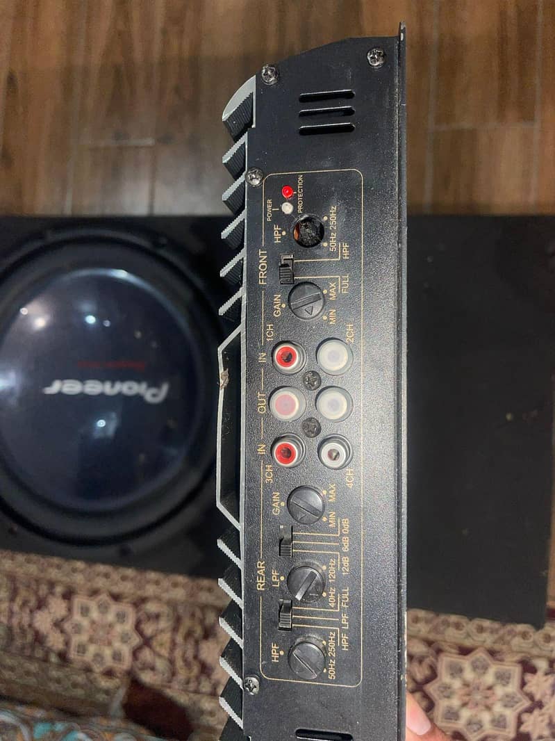 Pioneer Buffer, Amplifier 4