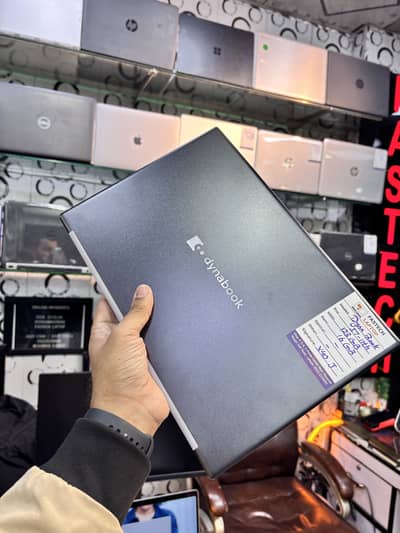 Dynabook Portege i7-11th Generation 16 gb 256 gb ssd