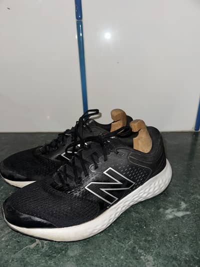 New Balance Black Uk 10.10. 5