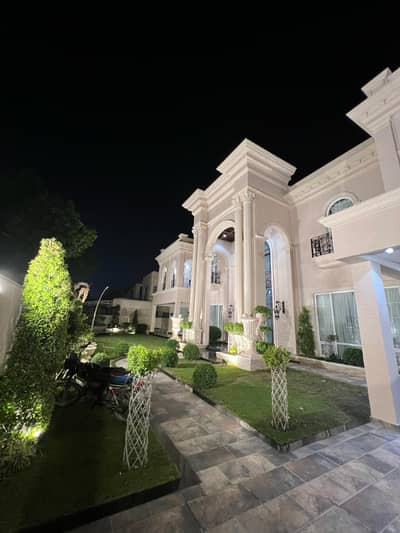 FULLY FURNISHED 2 KANAL ELEGANT AND FULLY MAINTAINED SUPER HOT LOCATED BUNGALOW WITH ALL LUXURY AMENITIES IS AVAILABLE IN THE BEST BLOCK OF DHA LAHORE.