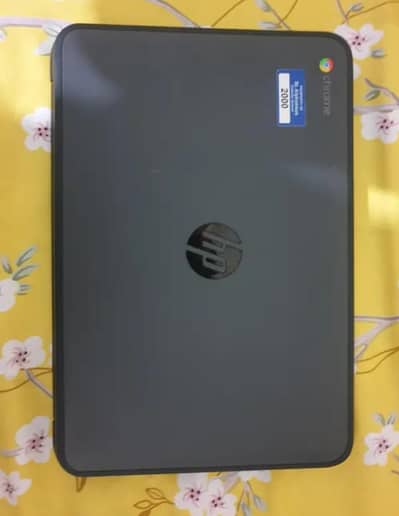 GOOGLE CHROMR BOOK LUSH CONDITION