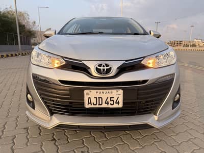 Toyota Yaris 1.5 CVT Ativ X 2022