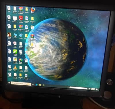 HP LED  perfect like new very less used.