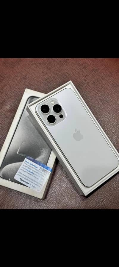 iPhone 15 Pro Max 256 GB jV