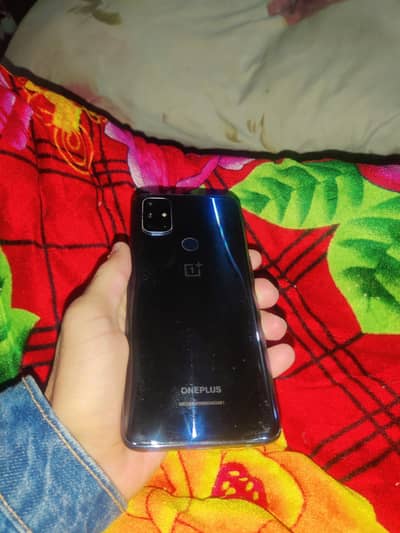 OnePlus Nord N10 5G (6GB RAM / 128GB Storage) in lush condition.
