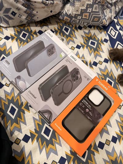 Branded Bundle Case Deal for Apple iphone 16 pro.