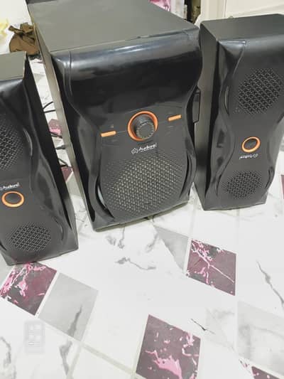 audionic speakers