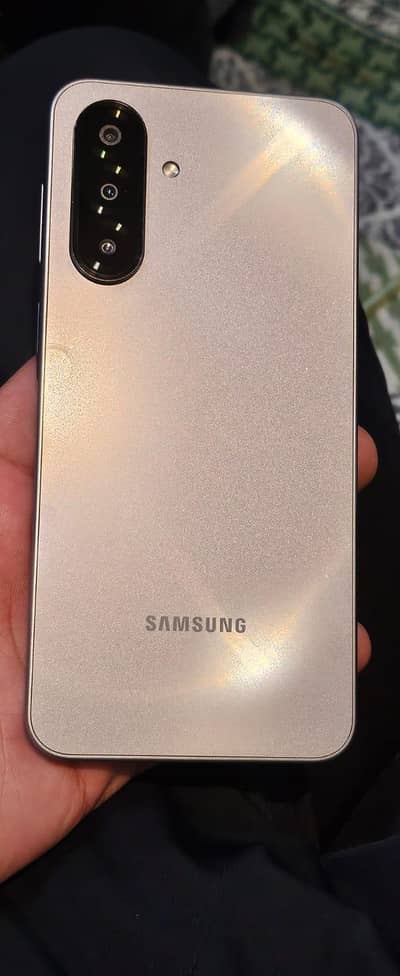 Samsung galaxy A17 8/256