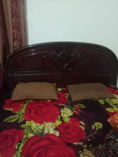 pure  wooden double  bed in very  good condition
