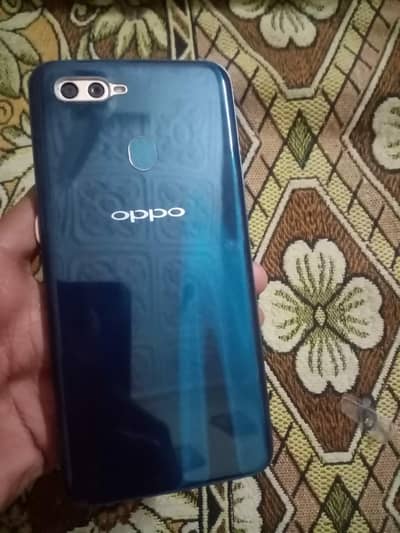 oppo a7 (4/64)Gb