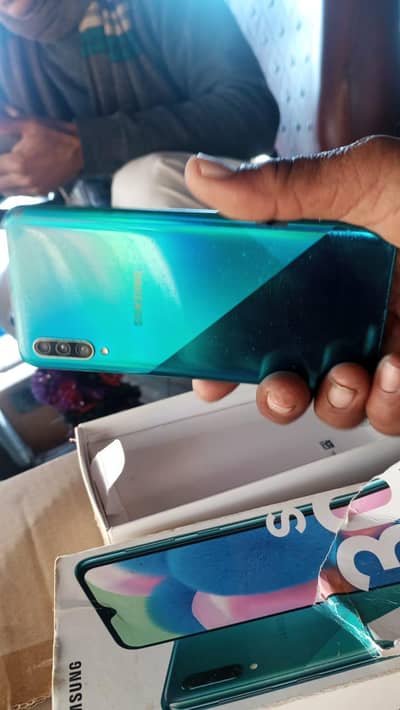 Samsung A30s
