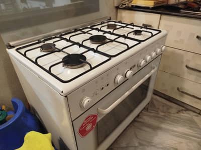 Used imported Dora cooking range