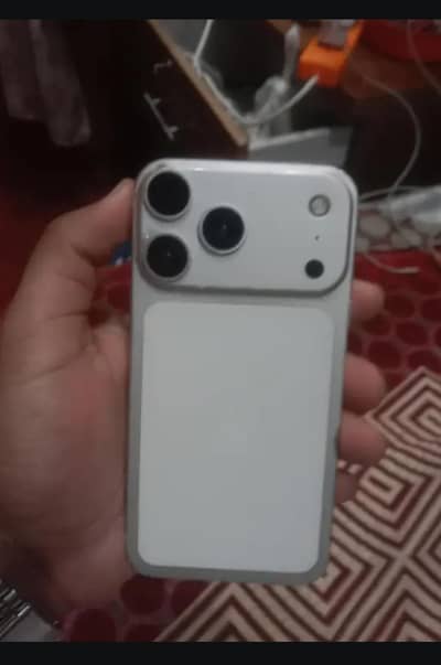 I phone 17pro canvert XR better 86 storage 64 mobile all ok 7dn wart