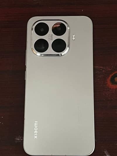 xiaomi 15t pro 528gb 2month used with box