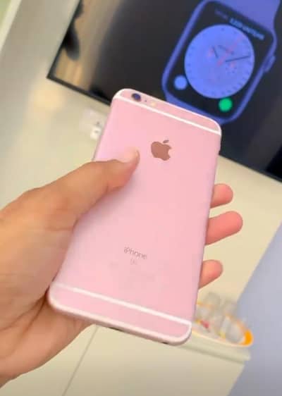 iphone 6S plus 128GB full box Whatsapp no 03246107725