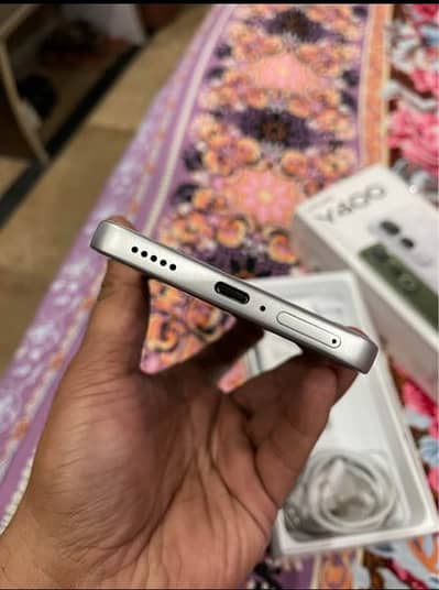 vivo y 400  4/64 GB 03214524813 My WhatsApp