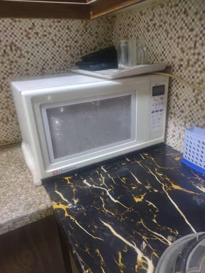 Microwave/oven/Oven /Microwaves in karachi