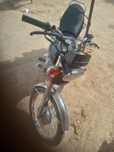 HONDA CG 125 special edition 2020modl