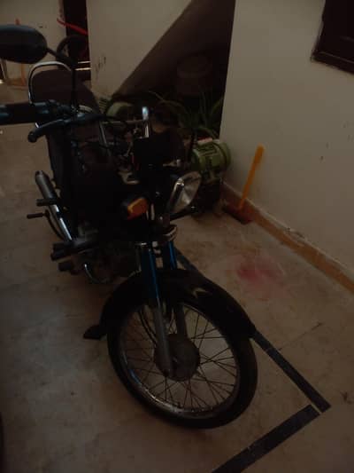 CD 70 2022 MODEL LIKE NEW