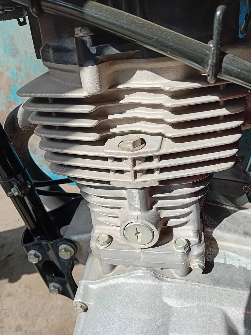 Honda CG 125 | Model 2025 | 10,000 KMs Bike Call 0322 - 6427902 1