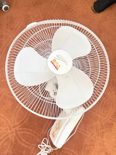 GFC Fans Wall Fans 10/10 New 2 month used