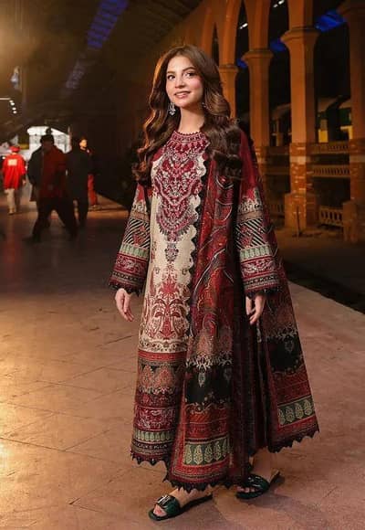 woman's unstitched printed suit