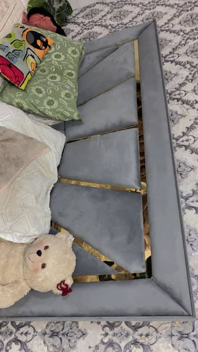 F-11 Furnished Room For Female Very Reasonable Rent