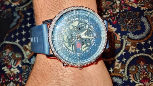 stylish Skeleton Dial Men’s Watch – Excellent Condition