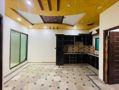 2nd Floor Upper Portion 2 Bed 2 Bath Ali Park Near Bhatta Chowk with Gas (0335-5779339)