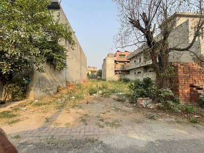 BEAUTIFUL PLOT FOR SALE