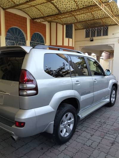 Driver Helper Urgent Required For Home