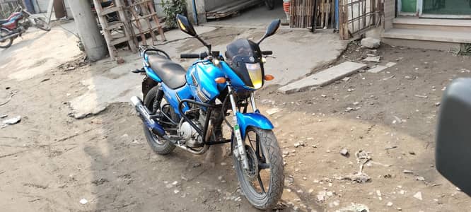 Yamaha ybr 125  2016