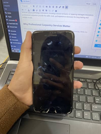 iPhone 8 Plus 64GB – Water Pack | Battery Health 76%