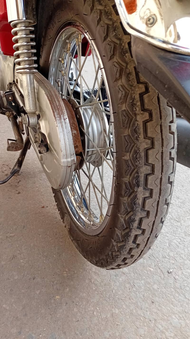 Honda CG 125 | Model 2025 | 10,000 KMs Bike Call 0322 - 6427902 9