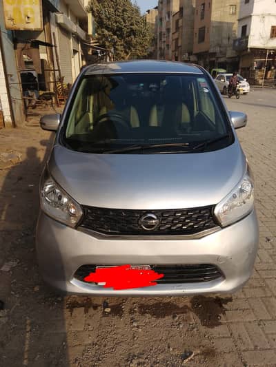 Nissan Dayz 2015 / Registered 2017 – Automatic