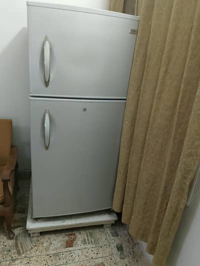 refrigerator full size  no frost