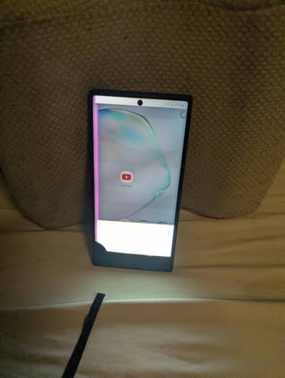 note 10+ non pta u model panel fault ha. blink kar Raha ha