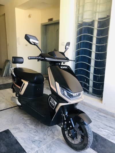 EVEE Gen-Z Electric Scooter – Personal Use